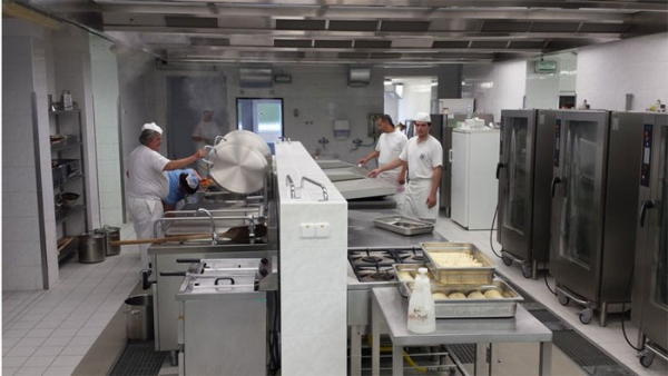 Investice v českotřebovské technické škole: vylepšená kuchyň i úspory energií