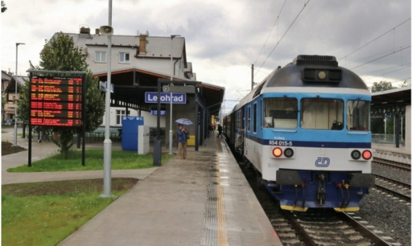 Na trati 021 z Letohradu do Hradce Králové přibude od prosince jeden ranní pár spěšných vlaků